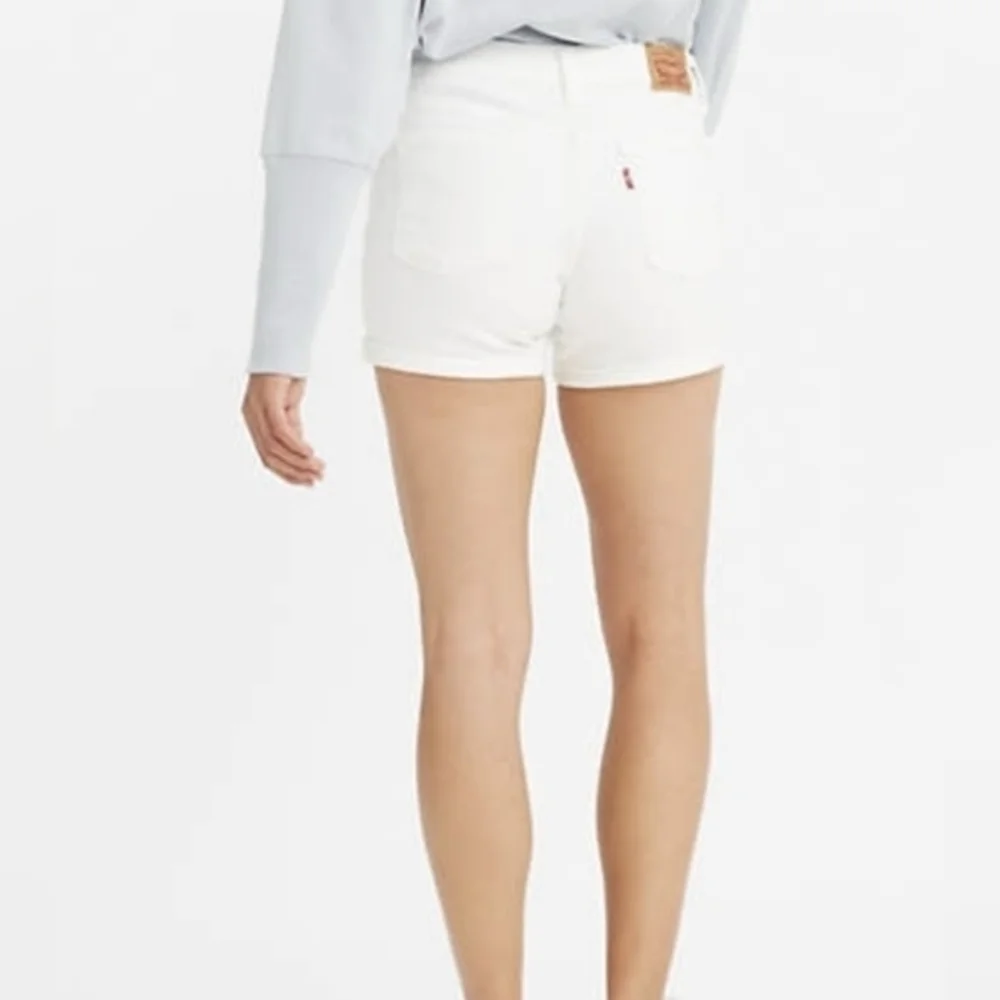 Levis Shorts Women's 32 White Mid Length High‎ Rise Bermuda Denim Shorts Solid